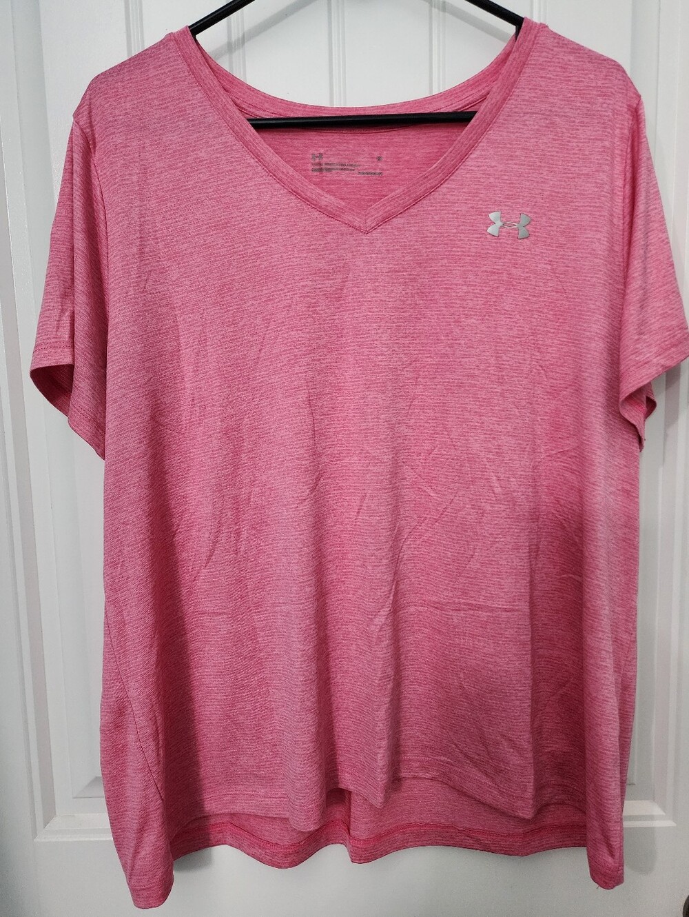 Under Armour Women's Tech Pink V-Neck Performance Tee, Size 1X